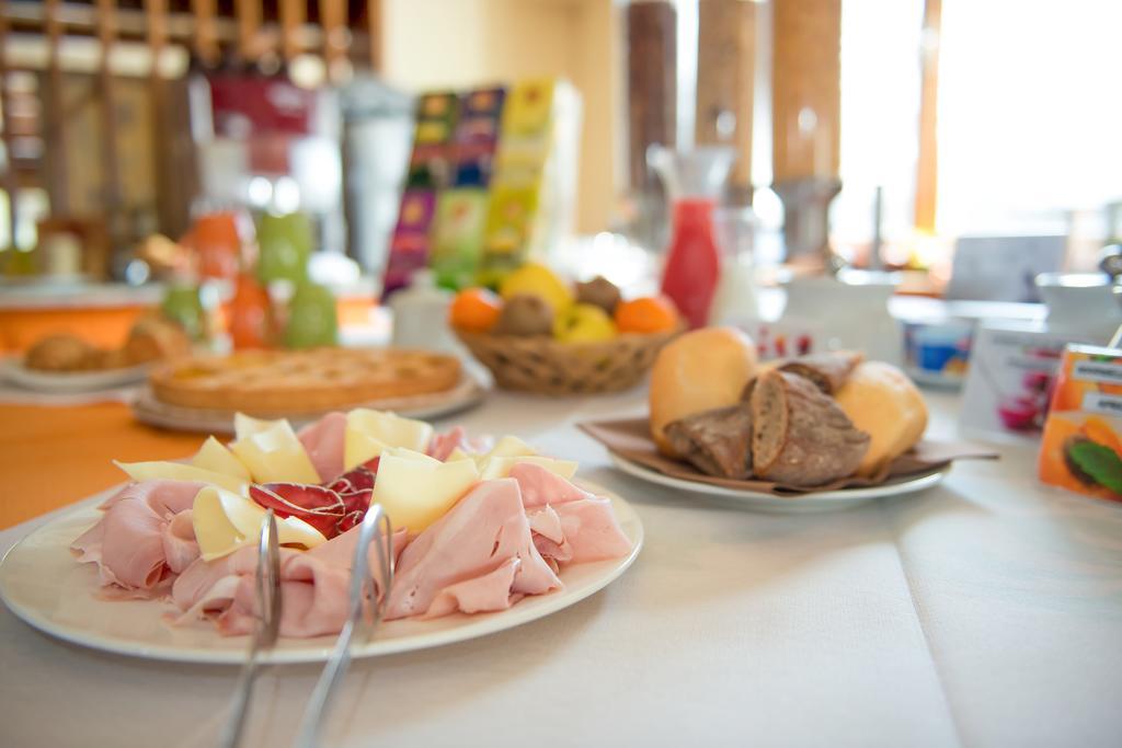 Dependance Sporting Hotel Livigno Kültér fotó
